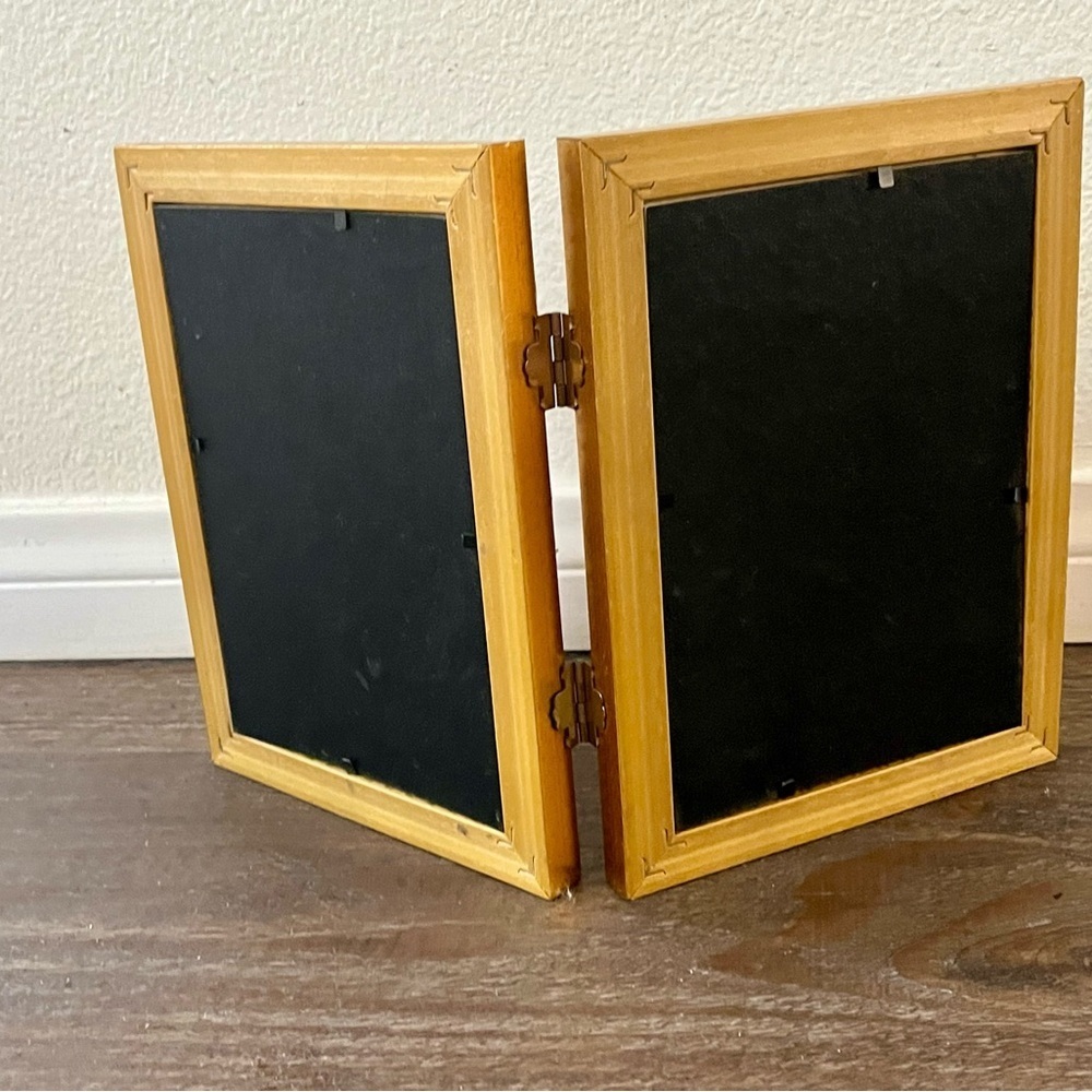 Dual Gold Picture Frame - Picture 6 of 10